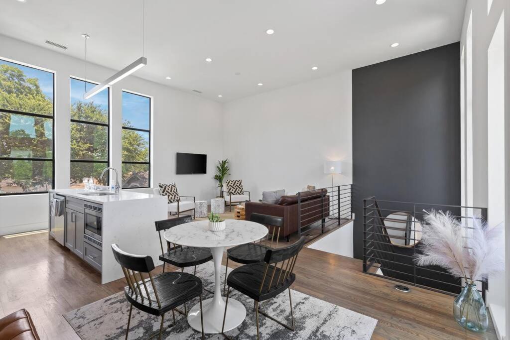 Beautiful Perfectly Located Luxury 2 Bed Townhome Dallas Exterior foto