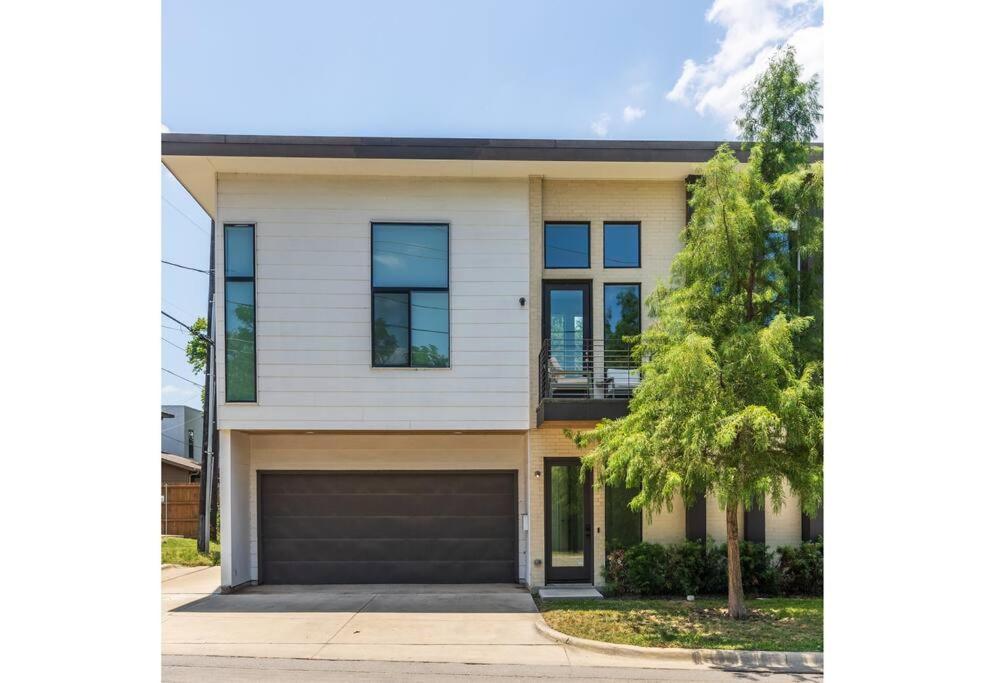 Beautiful Perfectly Located Luxury 2 Bed Townhome Dallas Exterior foto