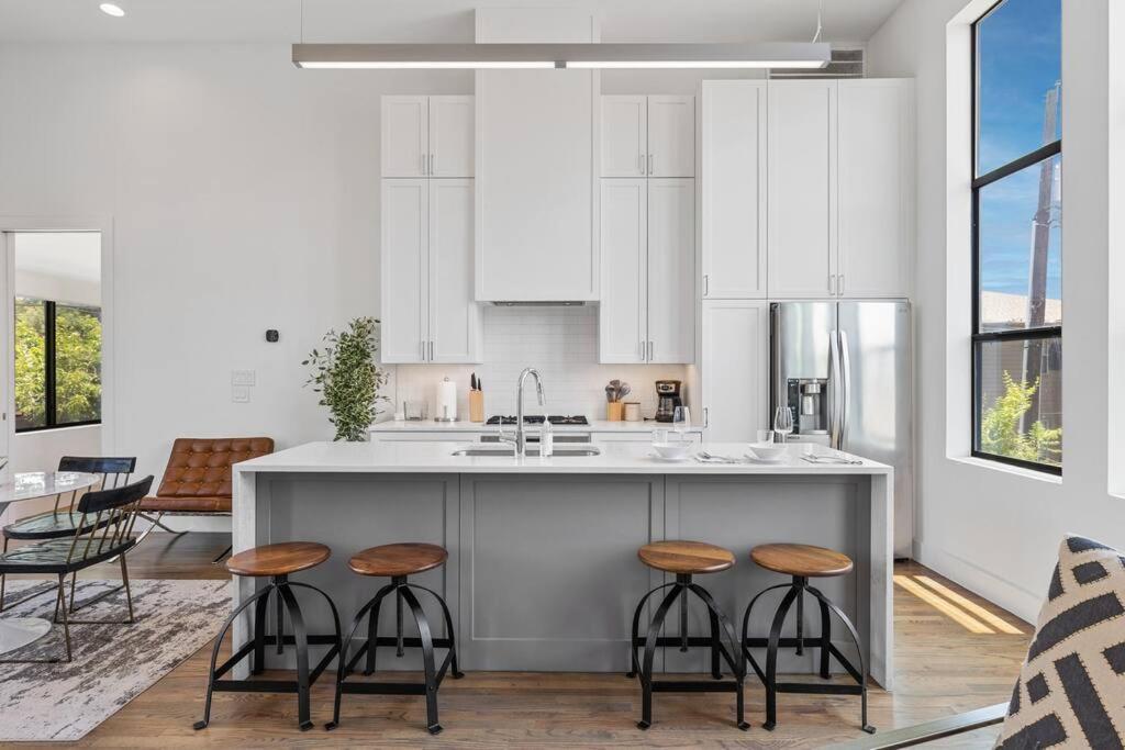 Beautiful Perfectly Located Luxury 2 Bed Townhome Dallas Exterior foto